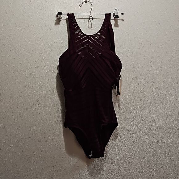 One piece swimsuit, plum purple, m, new - Picture 1 of 8